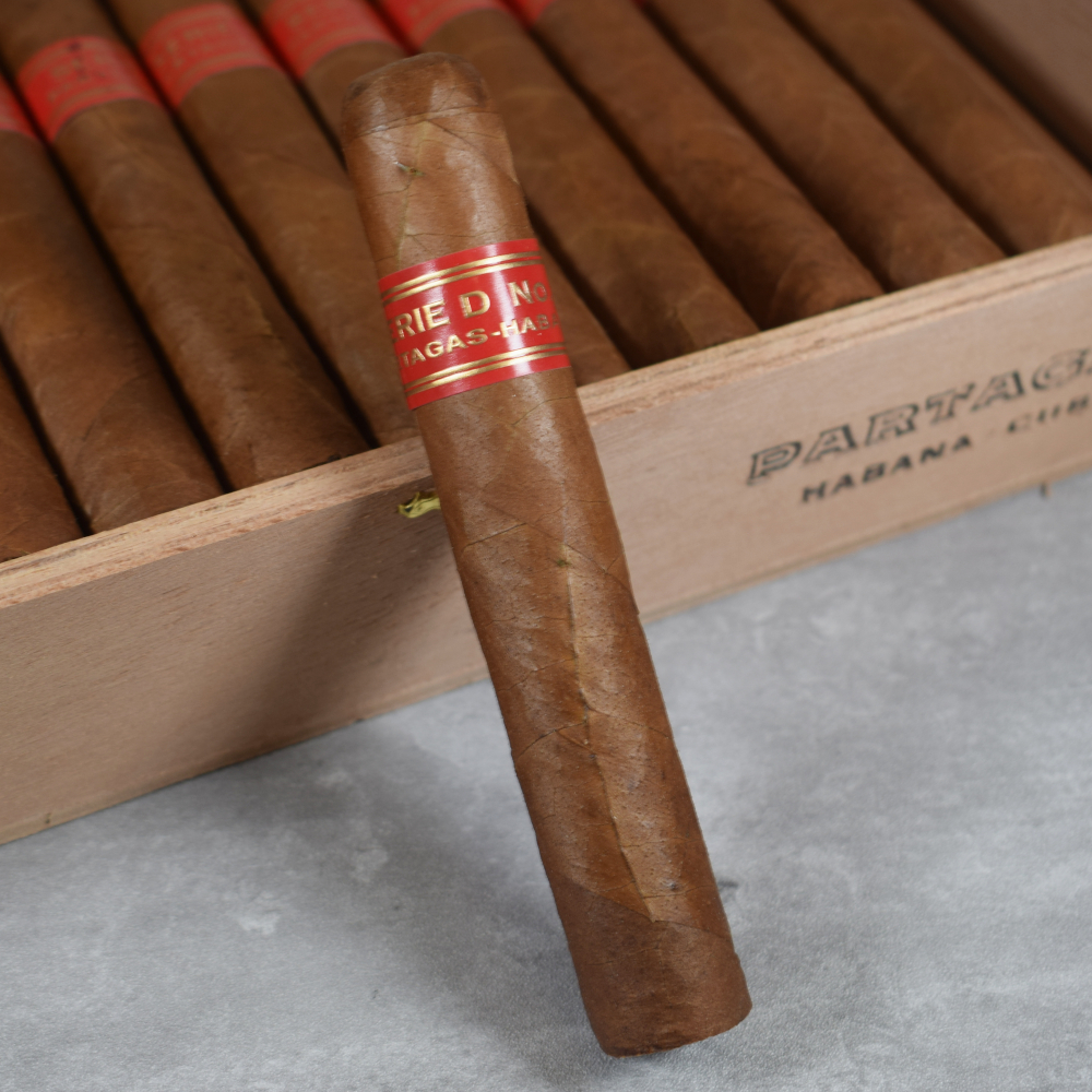 Partagas Serie D No. 4 Cigar - 1 Single